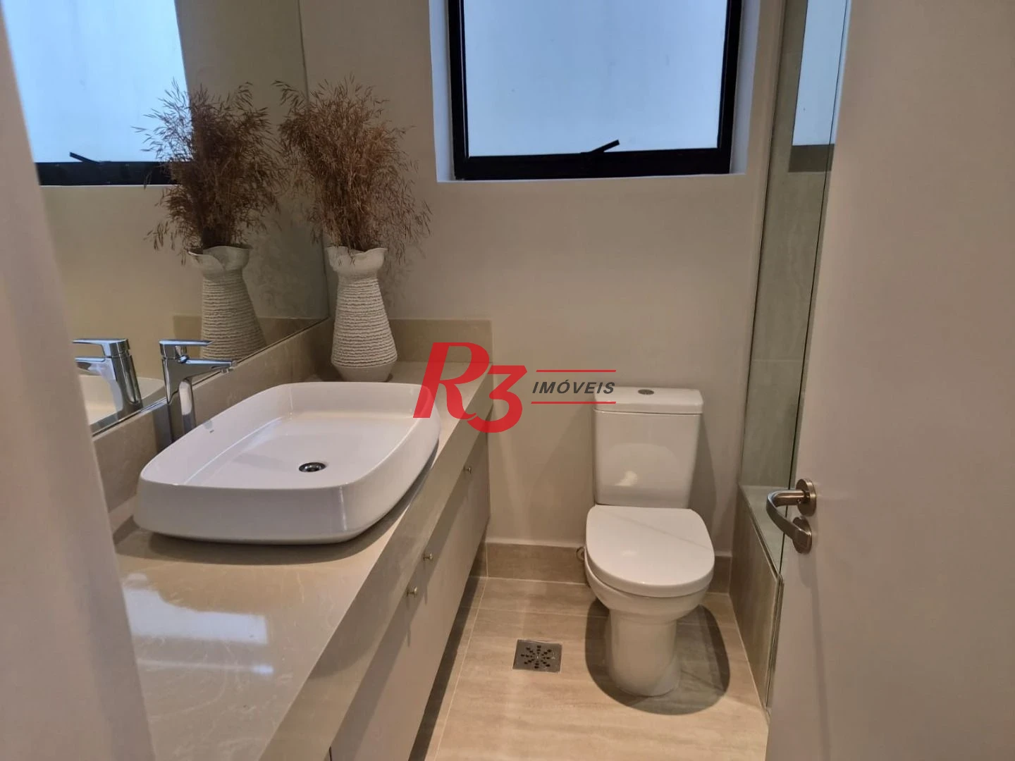 Apartamento com 3 dormitórios à venda, 143 m² por R$ 1.850.000,00 - Aparecida - Santos/SP