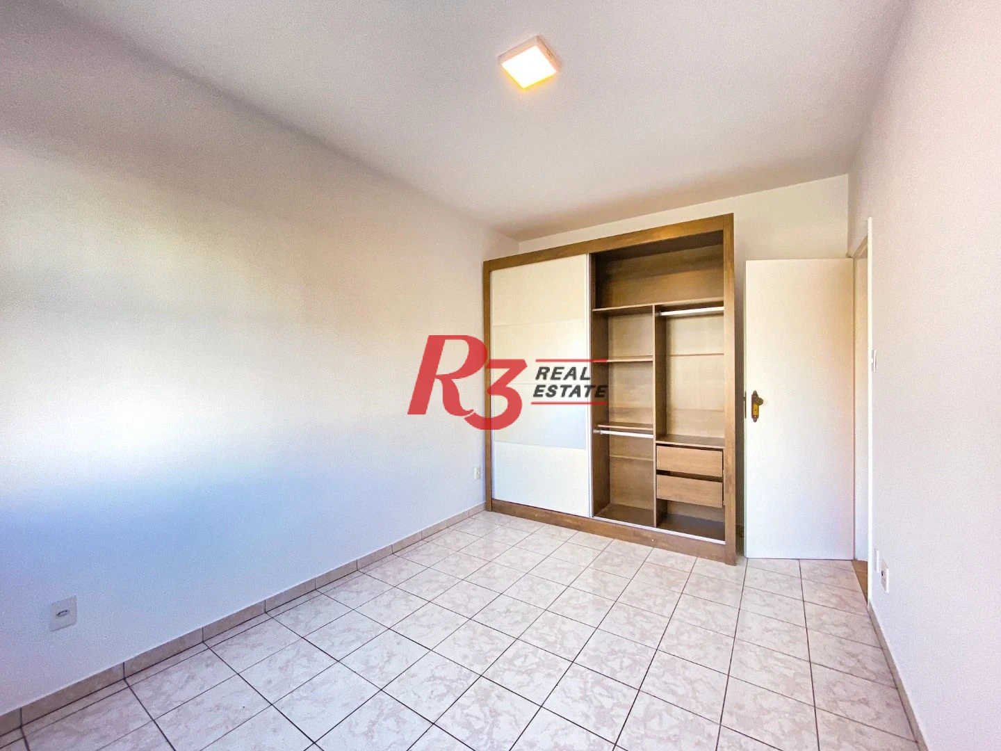 Apartamento com 3 dormitórios para alugar, 200 m² por R$ 6.968,36/mês - Embaré - Santos/SP