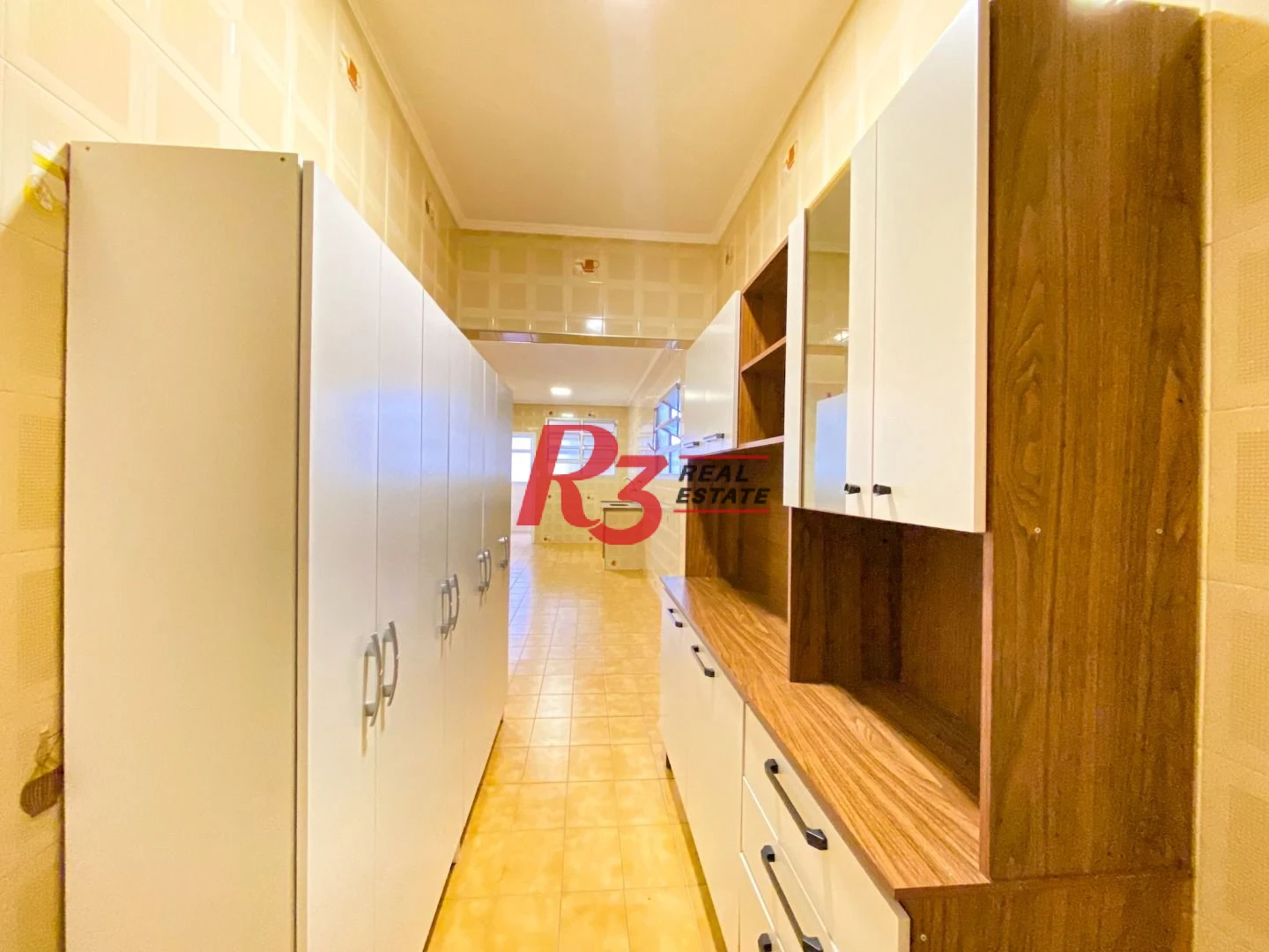 Apartamento com 3 dormitórios para alugar, 200 m² por R$ 6.968,36/mês - Embaré - Santos/SP