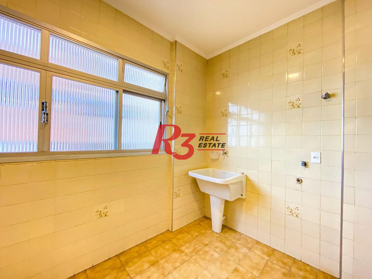 Apartamento com 3 dormitórios para alugar, 200 m² por R$ 6.968,36/mês - Embaré - Santos/SP