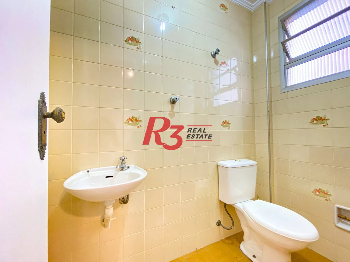 Apartamento com 3 dormitórios para alugar, 200 m² por R$ 6.968,36/mês - Embaré - Santos/SP
