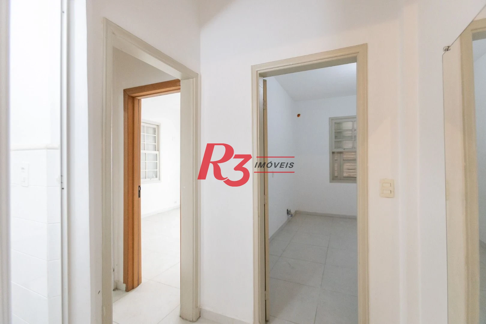 Apartamento com 2 dormitórios à venda, 89 m² por R$ 540.000,00 - Boqueirão - Santos/SP