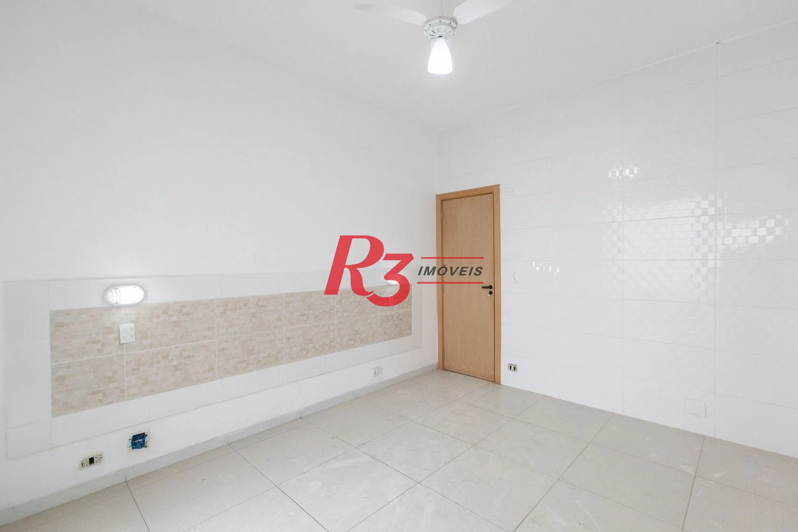 Apartamento com 2 dormitórios à venda, 89 m² por R$ 540.000,00 - Boqueirão - Santos/SP