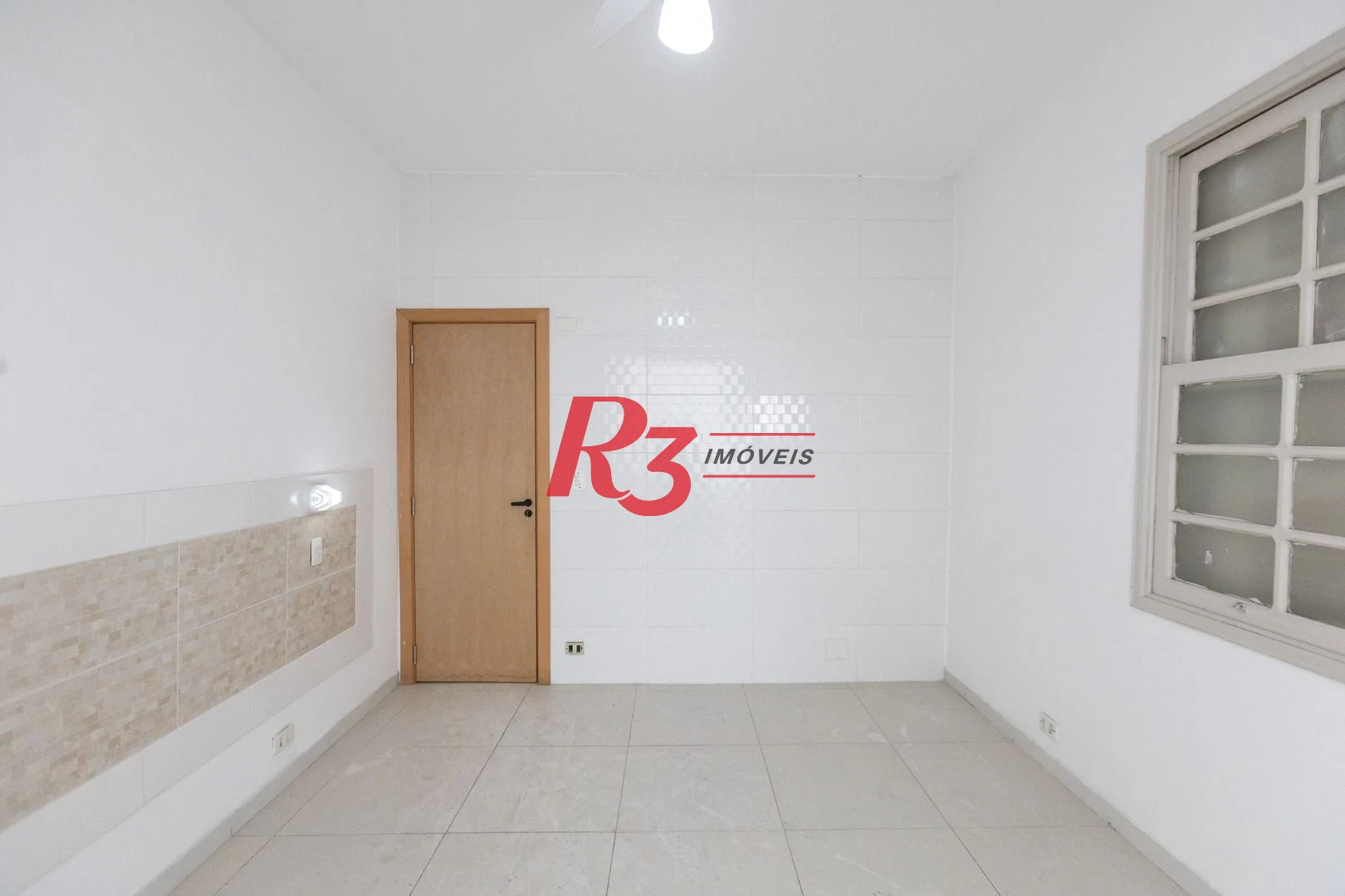 Apartamento com 2 dormitórios à venda, 89 m² por R$ 540.000,00 - Boqueirão - Santos/SP
