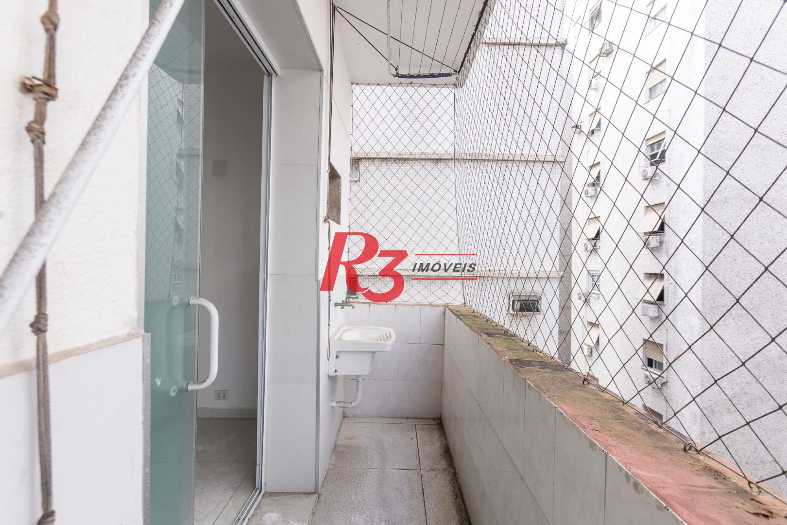 Apartamento com 2 dormitórios à venda, 89 m² por R$ 540.000,00 - Boqueirão - Santos/SP