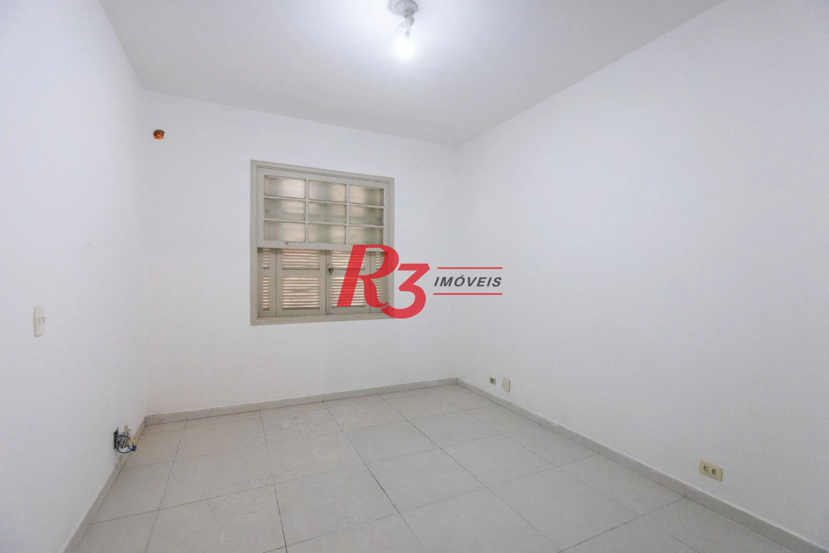 Apartamento com 2 dormitórios à venda, 89 m² por R$ 540.000,00 - Boqueirão - Santos/SP