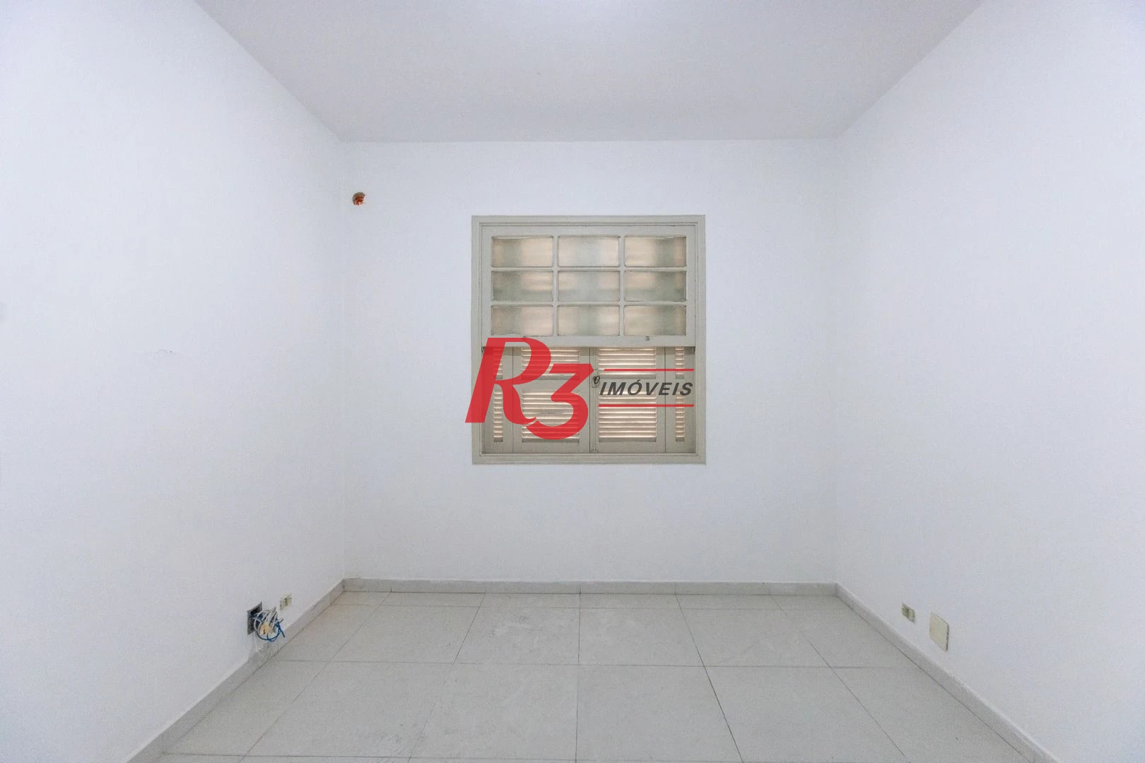 Apartamento com 2 dormitórios à venda, 89 m² por R$ 540.000,00 - Boqueirão - Santos/SP
