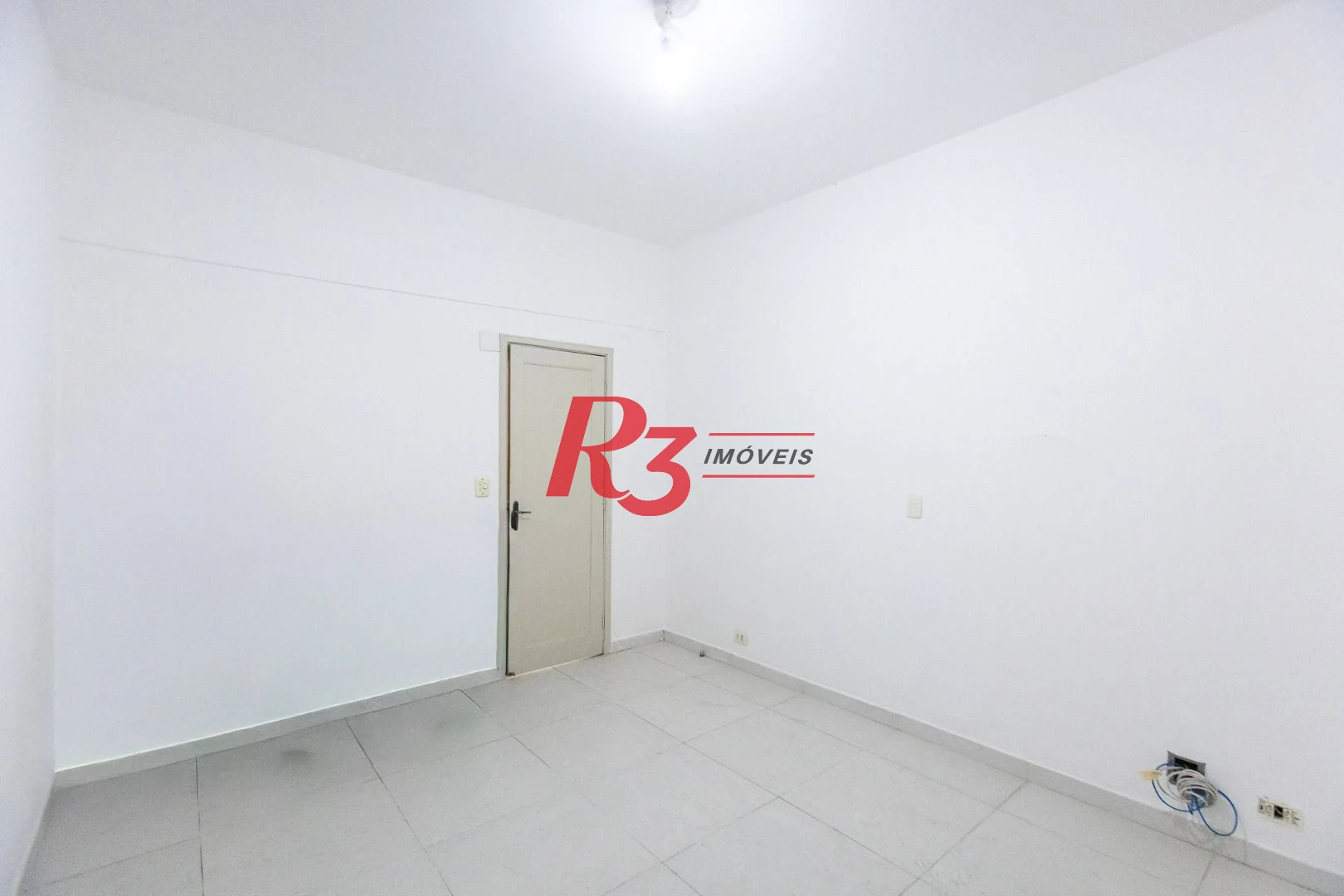 Apartamento com 2 dormitórios à venda, 89 m² por R$ 540.000,00 - Boqueirão - Santos/SP