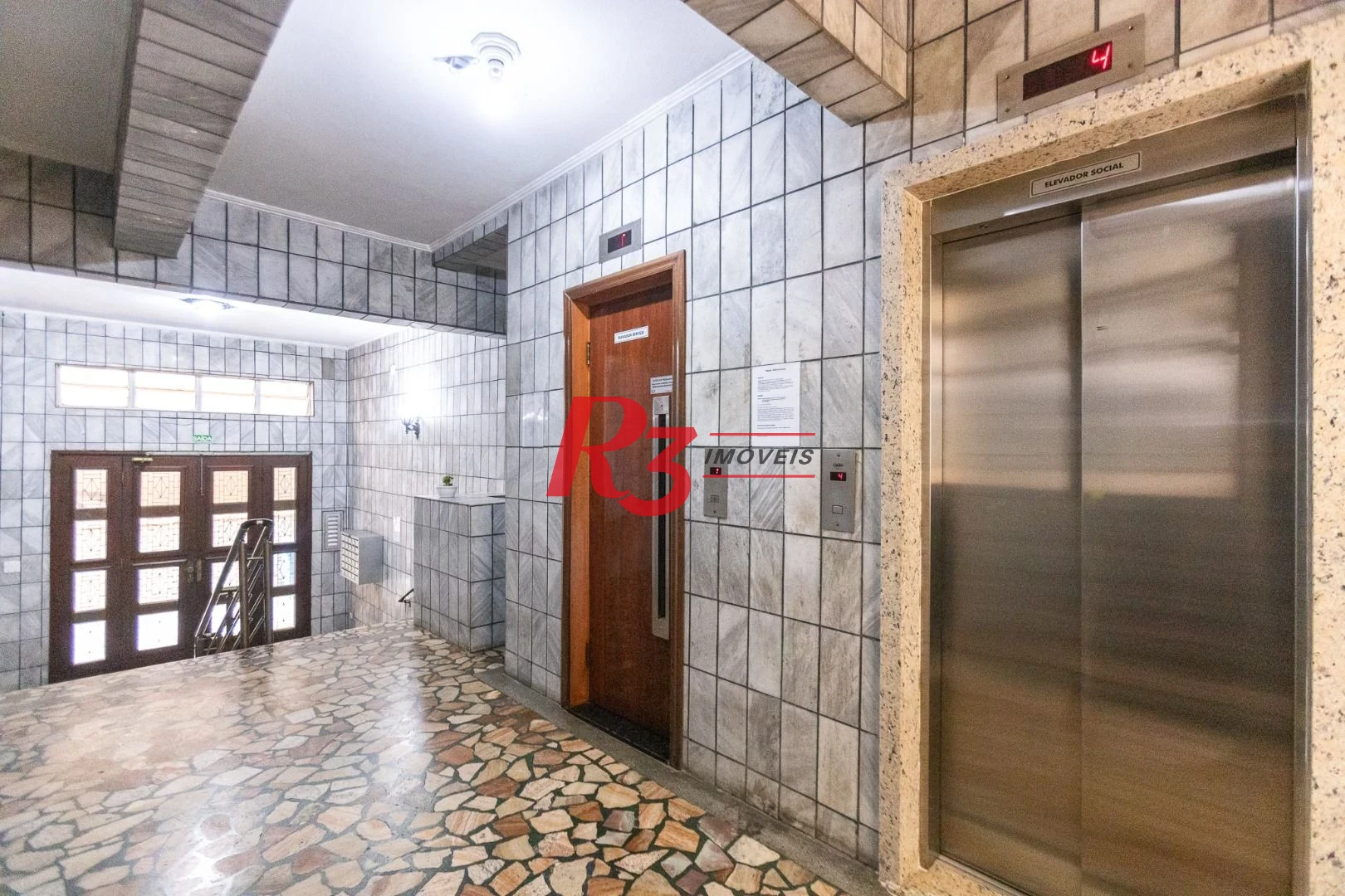 Apartamento com 2 dormitórios à venda, 89 m² por R$ 540.000,00 - Boqueirão - Santos/SP