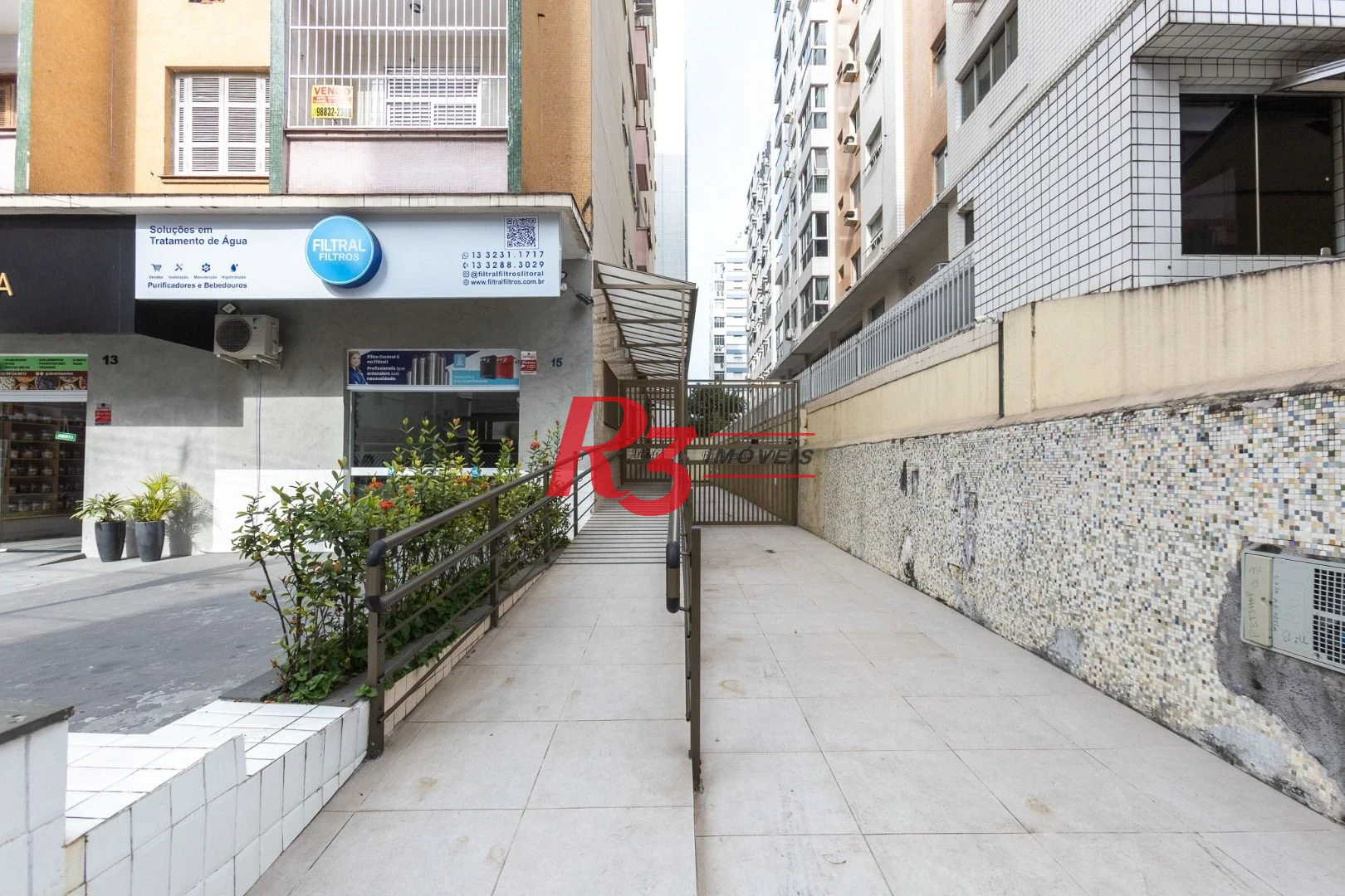 Apartamento com 2 dormitórios à venda, 89 m² por R$ 540.000,00 - Boqueirão - Santos/SP
