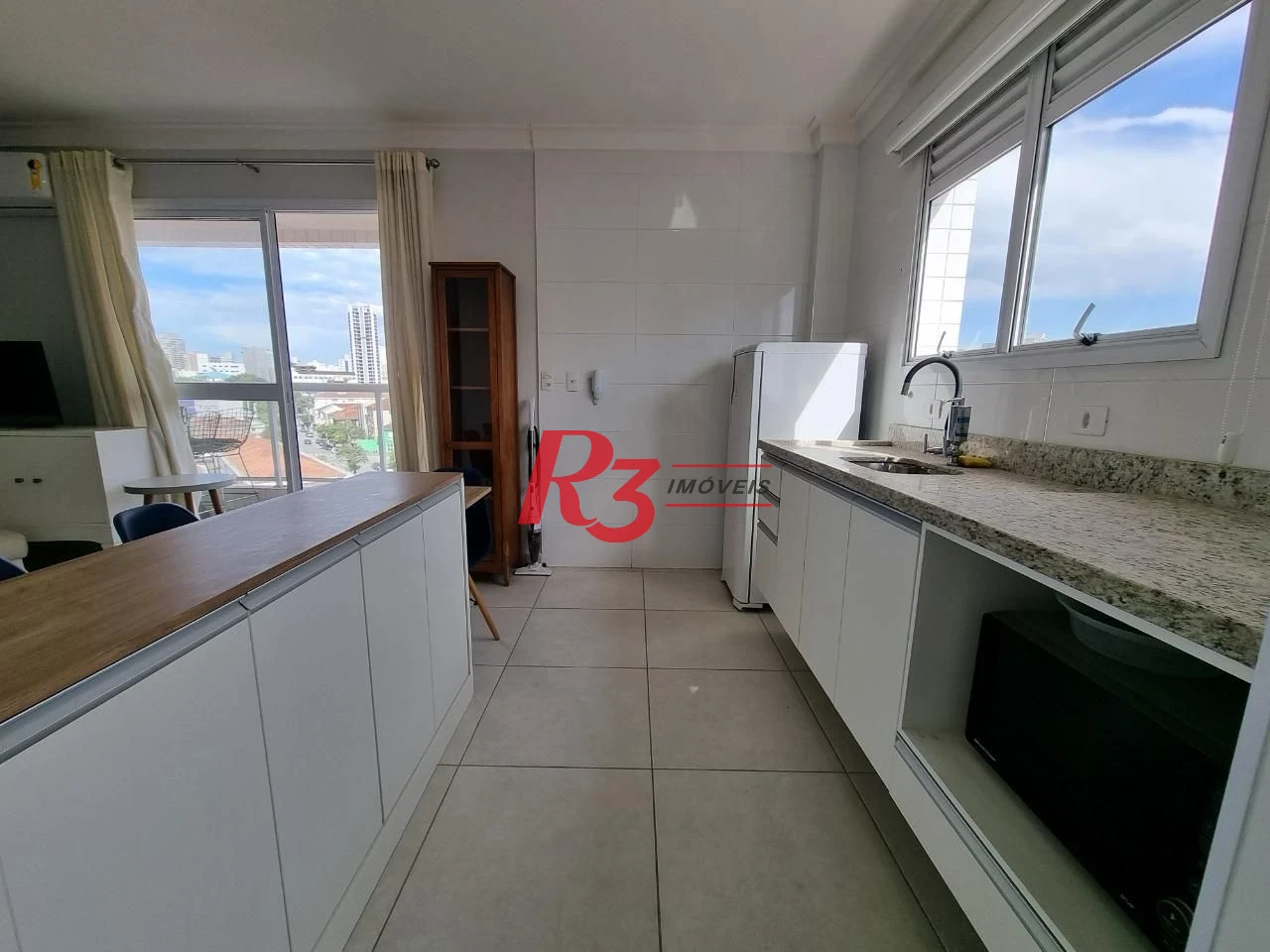 Apartamento com 1 dormitório para alugar, 52 m² por R$ 3.800,00/mês - Boqueirão - Santos/SP