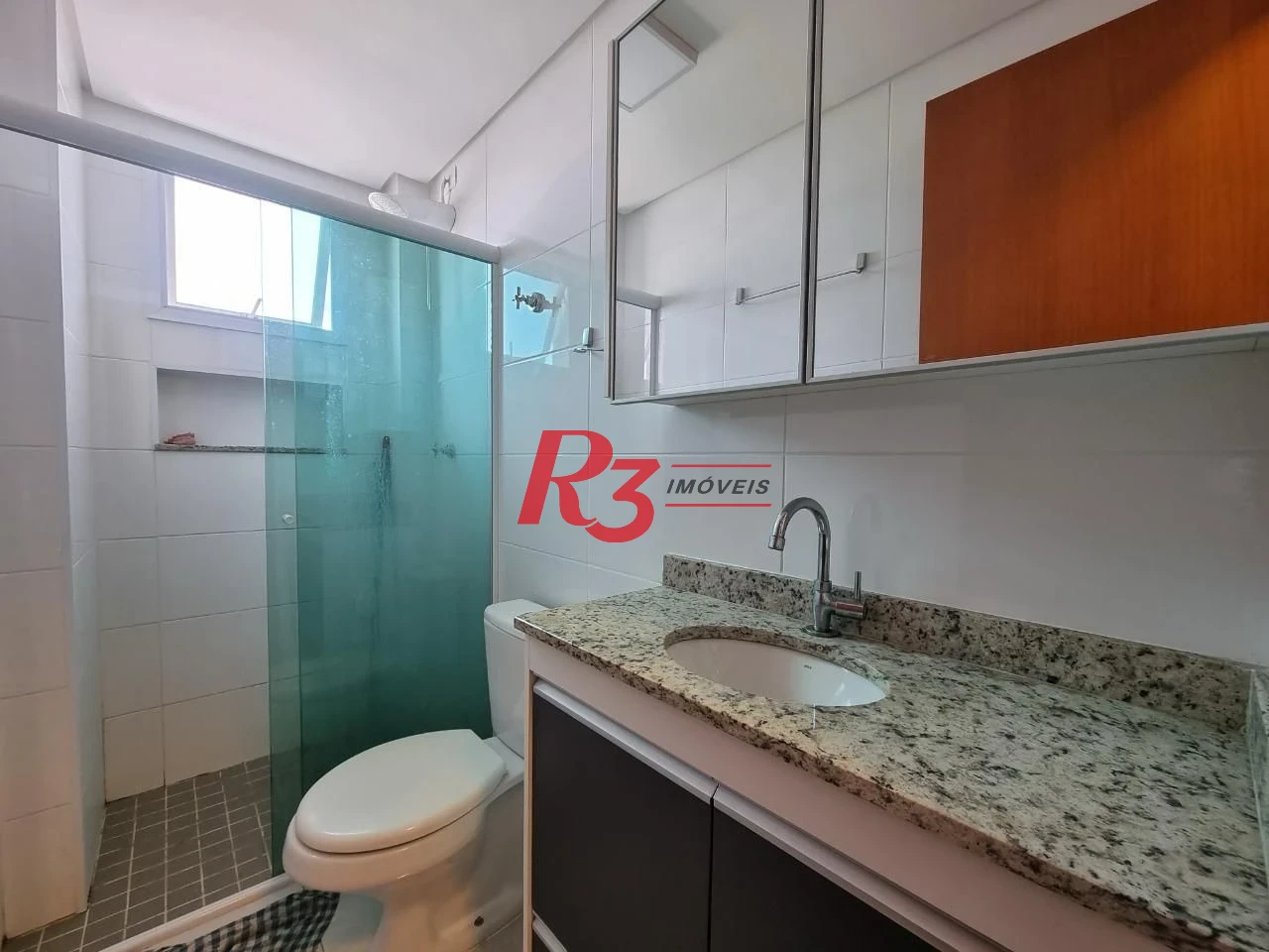Apartamento com 1 dormitório para alugar, 52 m² por R$ 3.800,00/mês - Boqueirão - Santos/SP