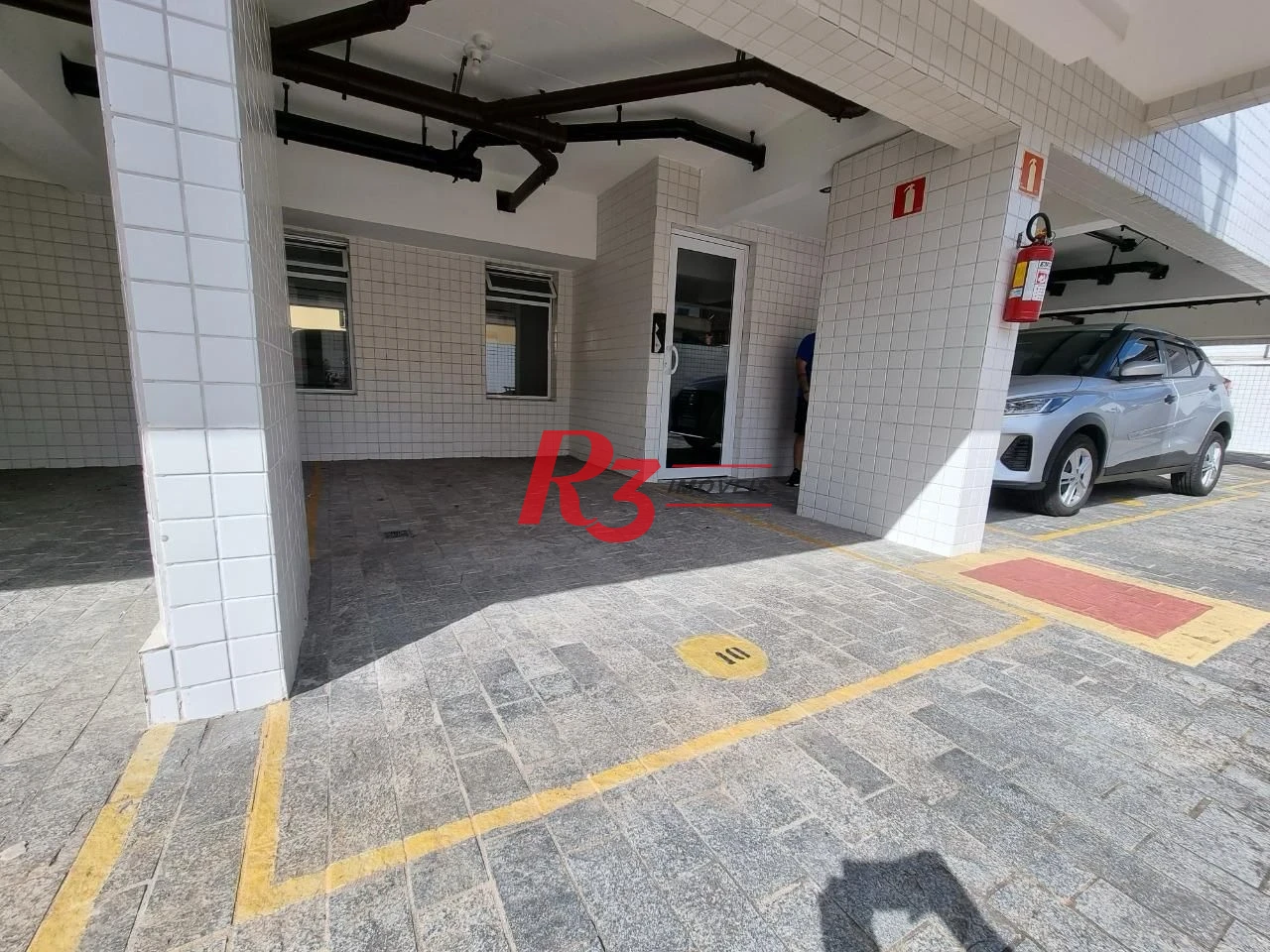 Apartamento com 1 dormitório para alugar, 52 m² por R$ 3.800,00/mês - Boqueirão - Santos/SP