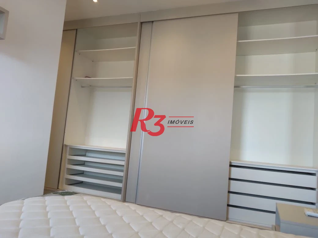 Apartamento com 3 dormitórios à venda, 150 m² por R$ 1.350.000,00 - Marapé - Santos/SP
