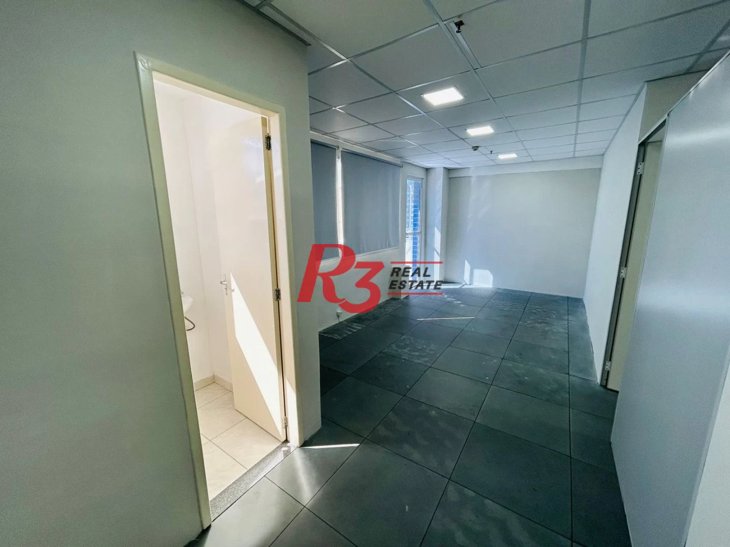 Sala à venda, 37 m² por R$ 478.000,00 - Ponta da Praia - Santos/SP