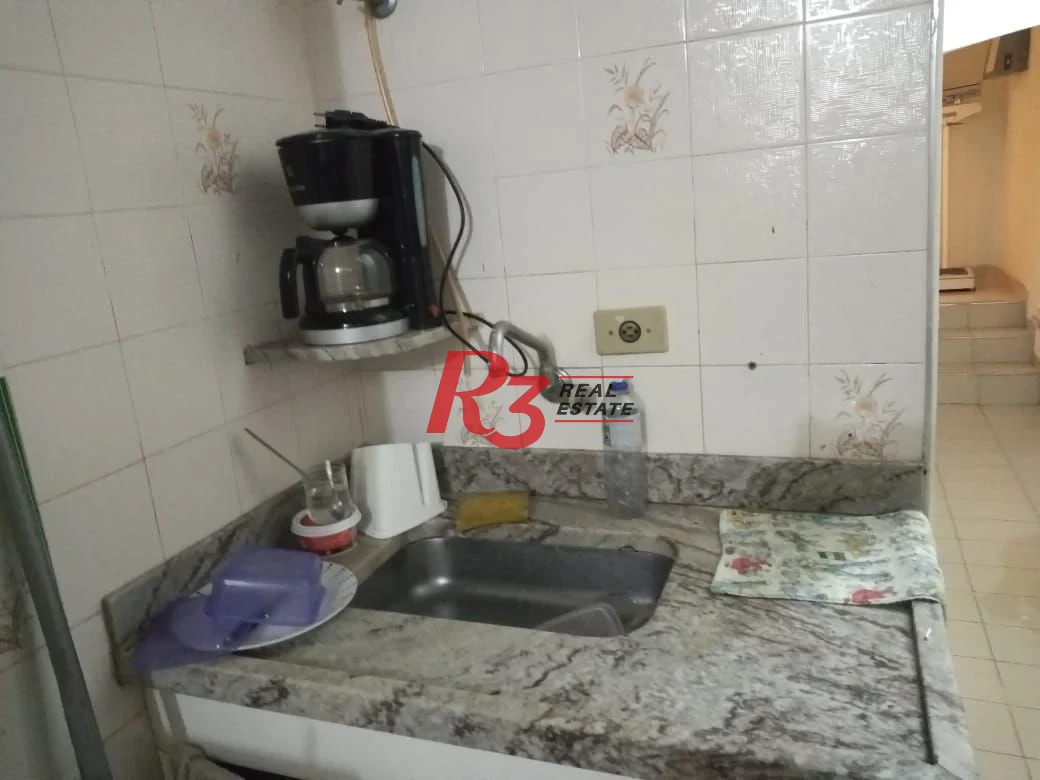 Casa para alugar, 50 m² por R$ 4.800,00/mês - Gonzaga - Santos/SP