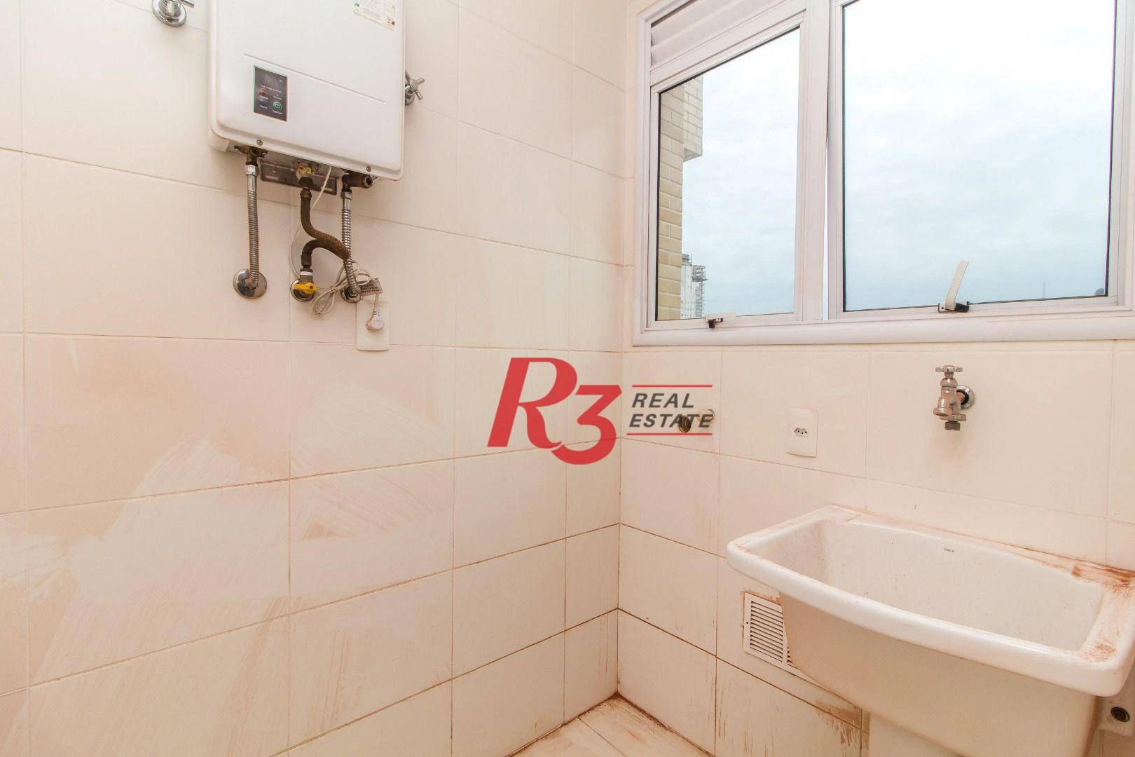 Apartamento para alugar, 53 m² por R$ 3.500,00/mês - José Menino - Santos/SP