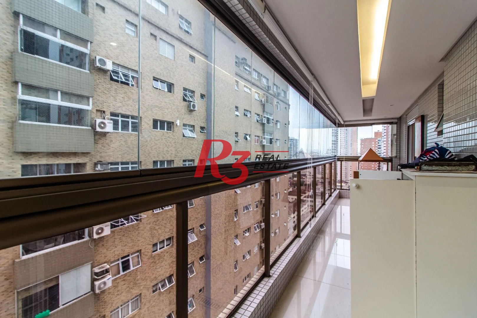 Apartamento com 3 dormitórios à venda, 171 m² - Embaré - Santos/SP