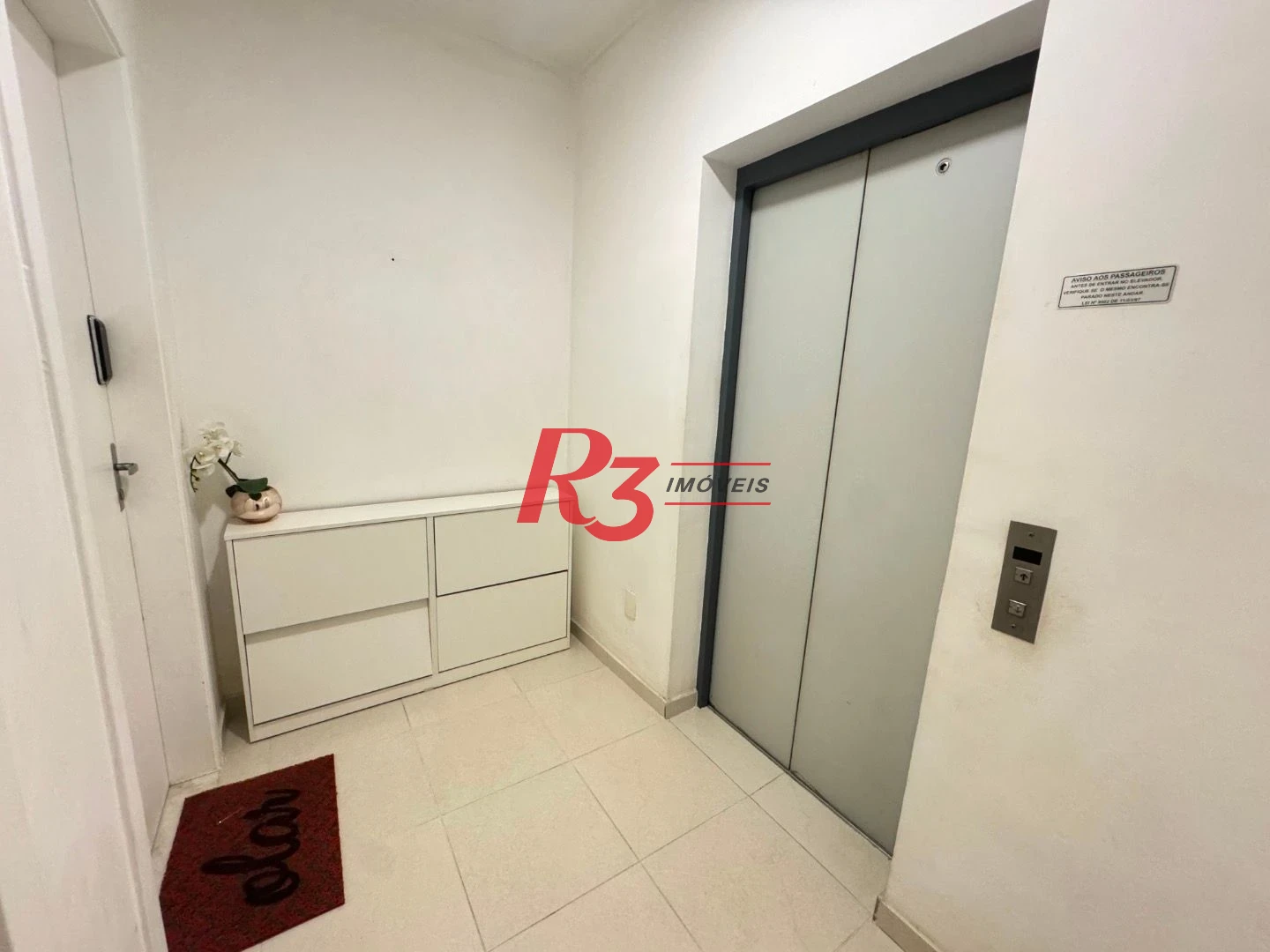 Apartamento Garden com 3 dormitórios à venda, 180 m² por R$ 1.090.000,00 - Gonzaga - Santos/SP
