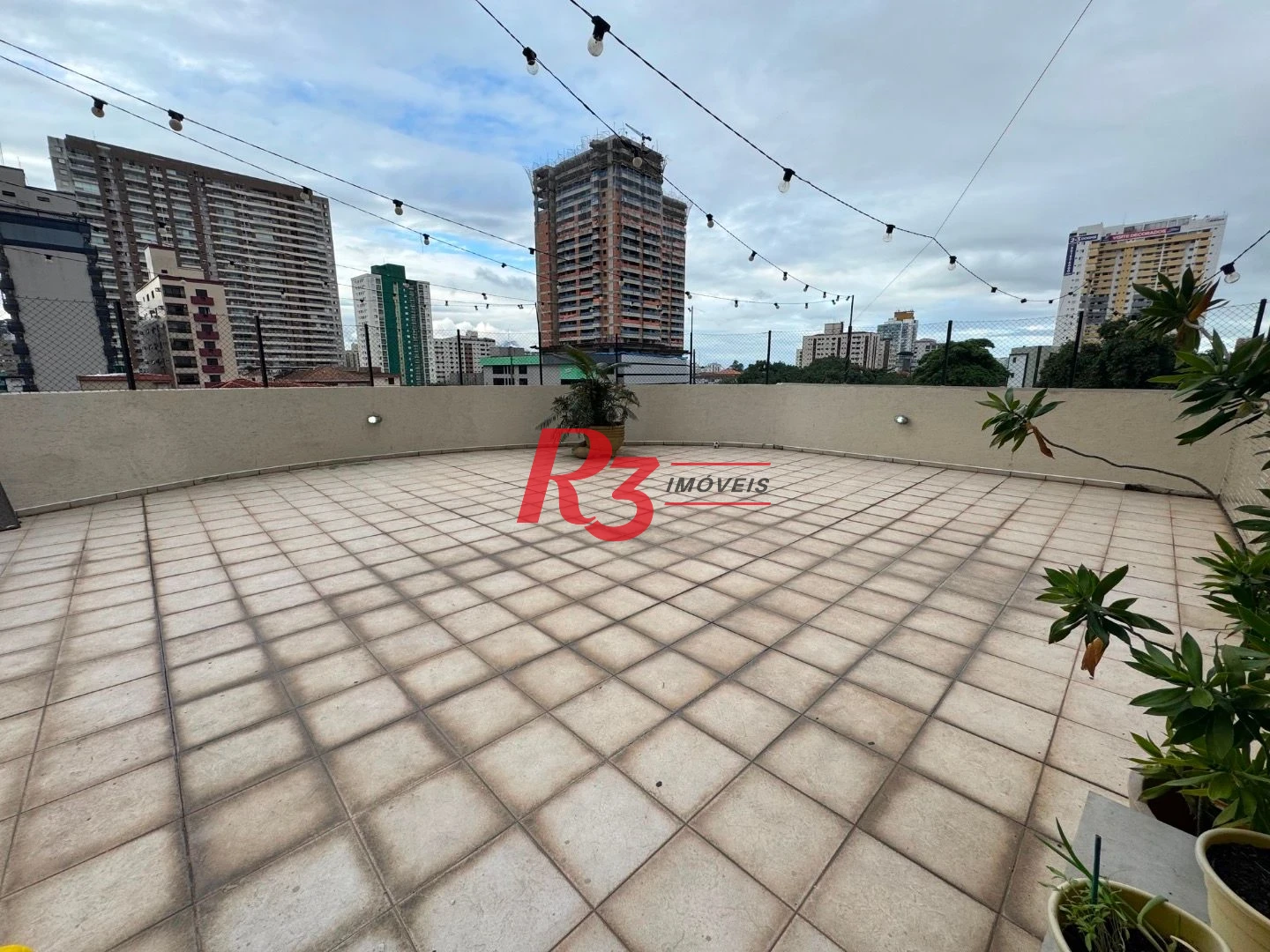 Apartamento Garden com 3 dormitórios à venda, 180 m² por R$ 1.090.000,00 - Gonzaga - Santos/SP