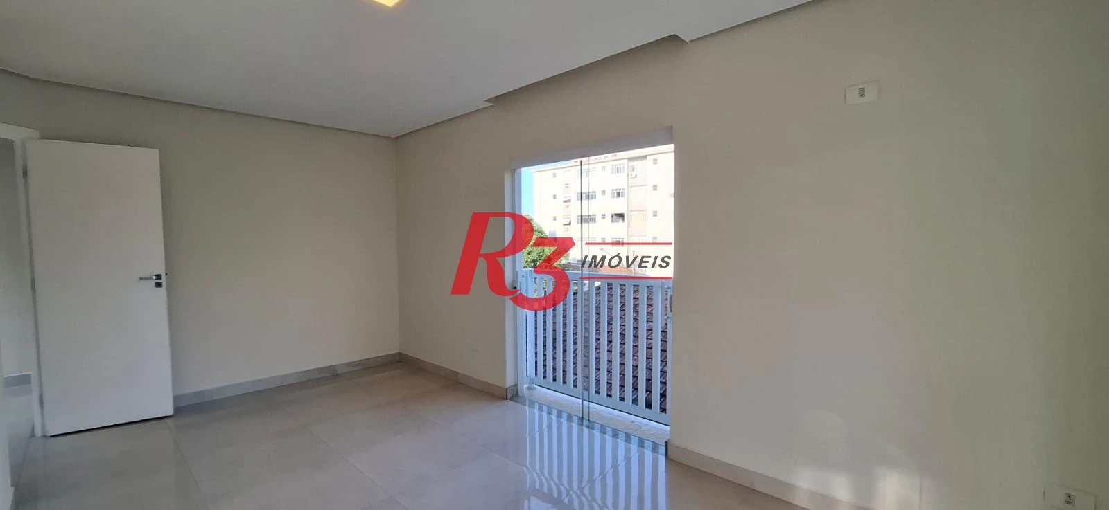 Casa com 4 dormitórios, 380 m2 - venda por R$ 1.590.000 ou aluguel por R$ 12.818 - Embaré - Santos/SP