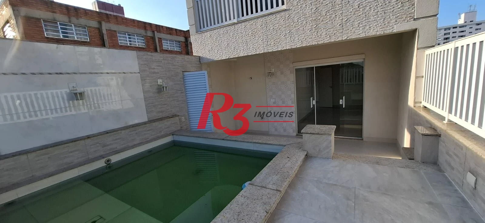 Casa com 4 dormitórios, 380 m2 - venda por R$ 1.590.000 ou aluguel por R$ 12.818 - Embaré - Santos/SP