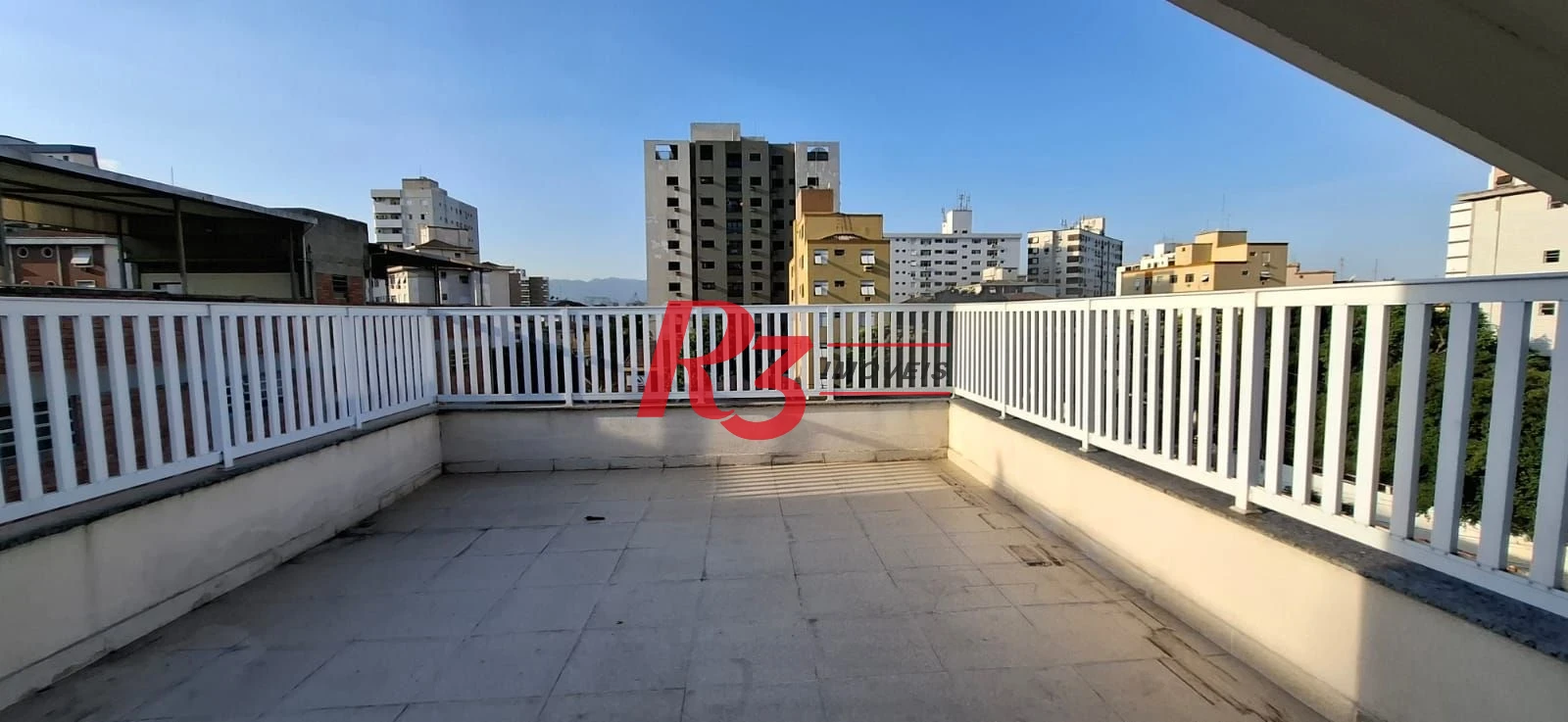 Casa com 4 dormitórios, 380 m2 - venda por R$ 1.590.000 ou aluguel por R$ 12.818 - Embaré - Santos/SP