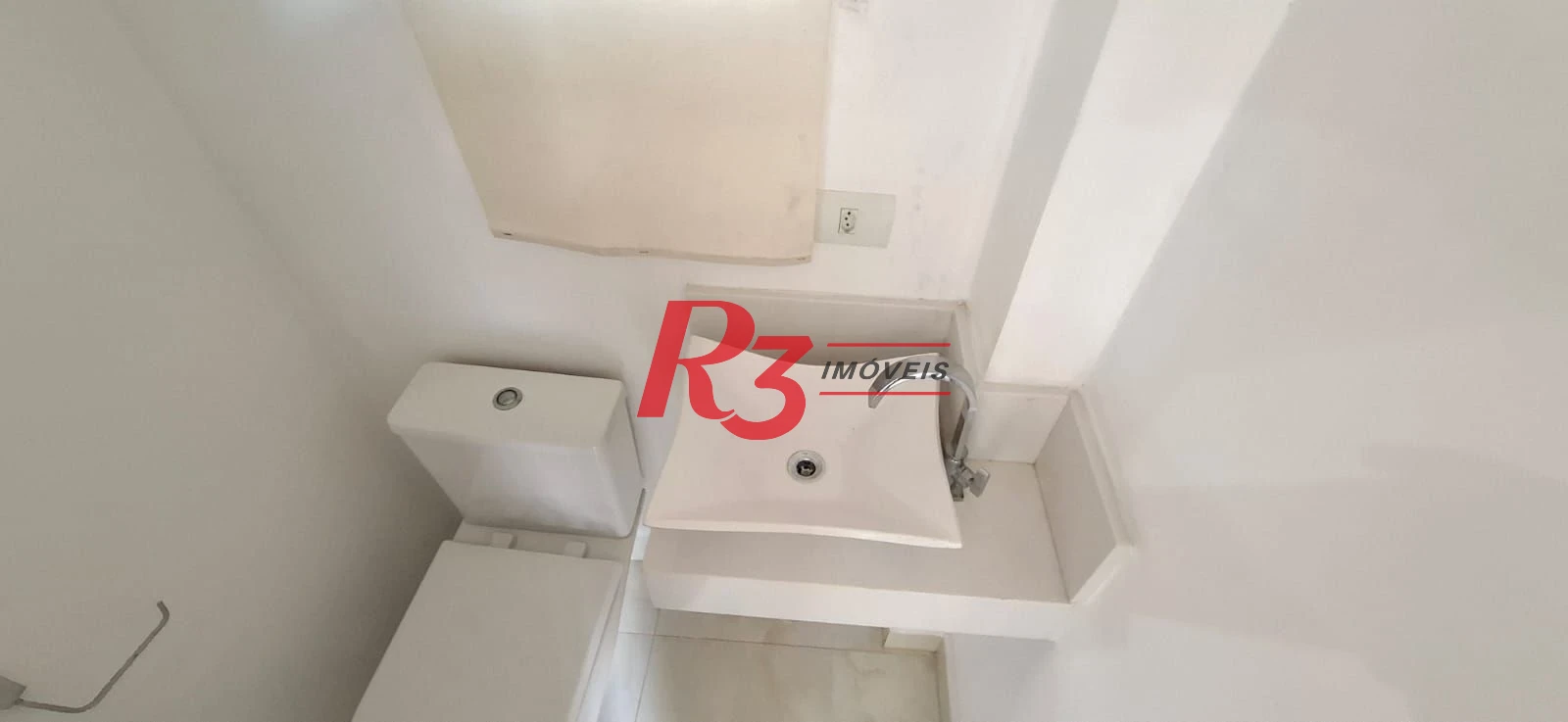 Casa com 4 dormitórios, 380 m2 - venda por R$ 1.590.000 ou aluguel por R$ 12.818 - Embaré - Santos/SP