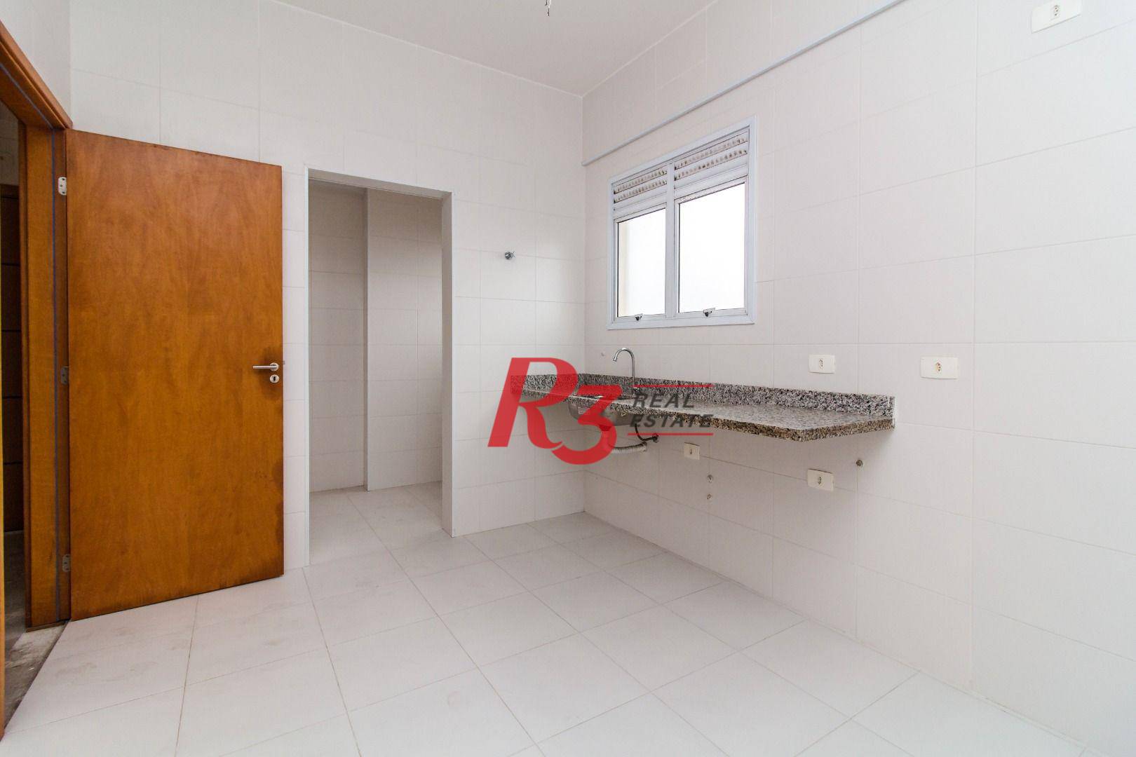 Apartamento com 3 dormitórios à venda, 128 m² - Encruzilhada - Santos/SP