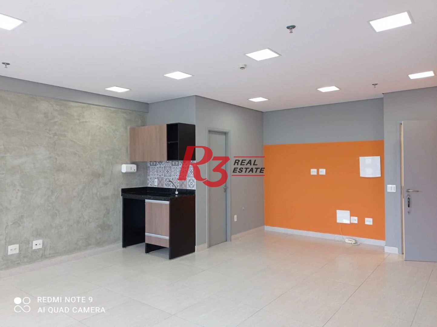 Sala para alugar, 42 m² por R$ 3.000,00 - Vila Matias - Santos/SP