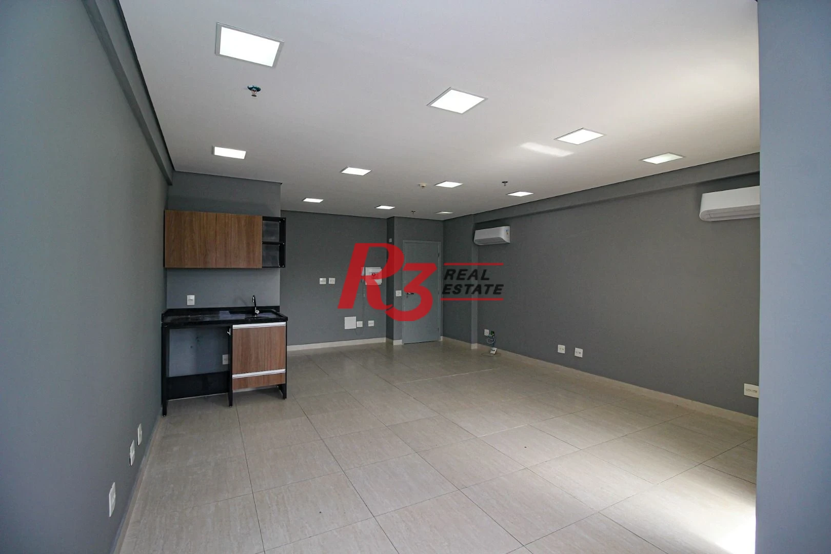 Sala para alugar, 42 m² por R$ 3.600,02 - Vila Matias - Santos/SP