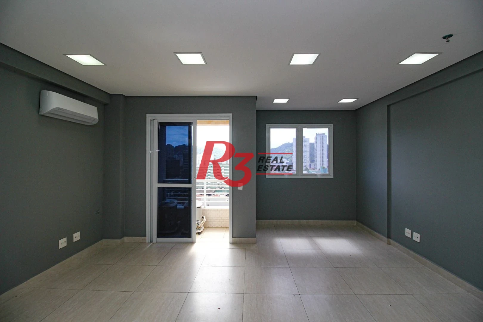 Sala para alugar, 42 m² por R$ 3.600,02 - Vila Matias - Santos/SP