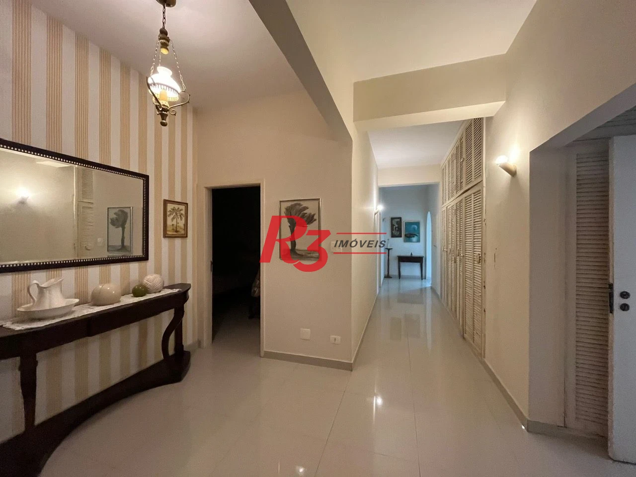 Apartamento com 6 dormitórios à venda, 504 m² por R$ 1.500.000,00 - Morro do Maluf - Guarujá/SP