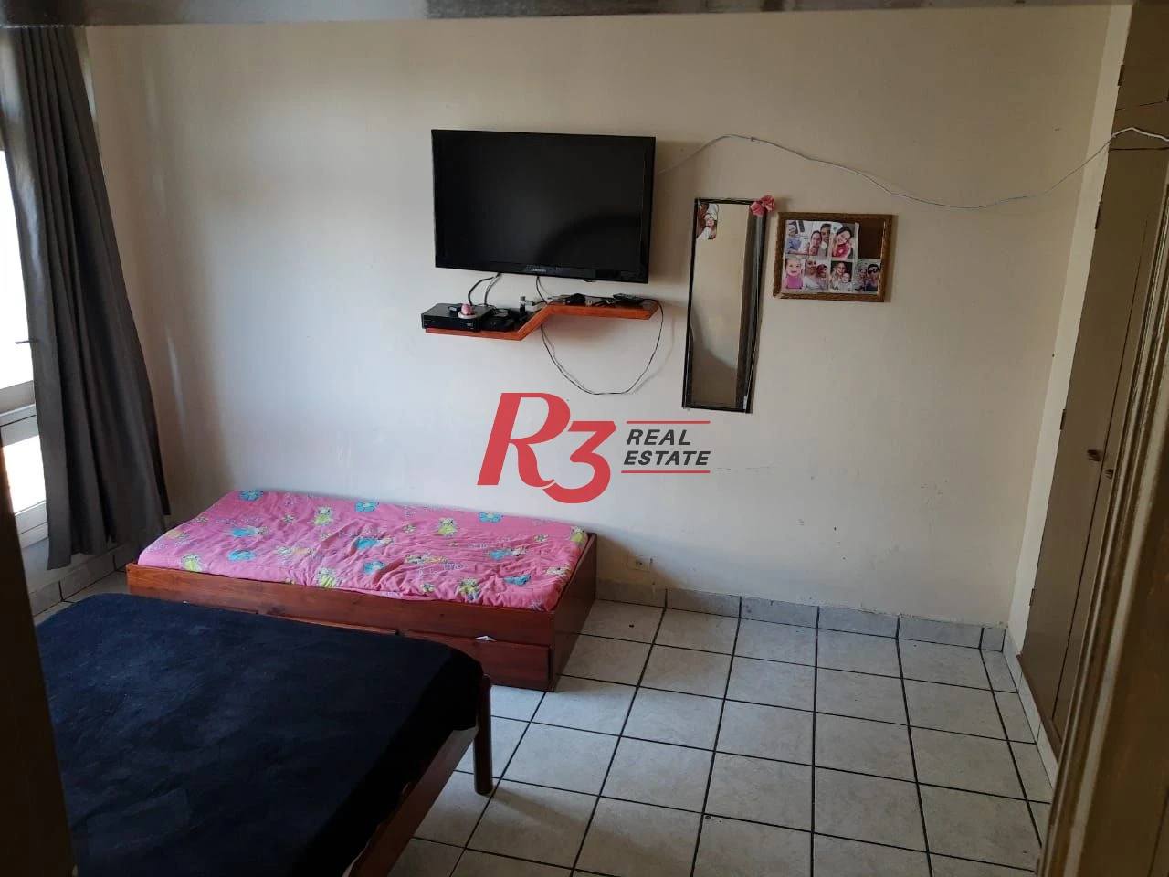 Apartamento com 2 dormitórios à venda, 70 m² por R$ 330.000,00 - Centro - São Vicente/SP