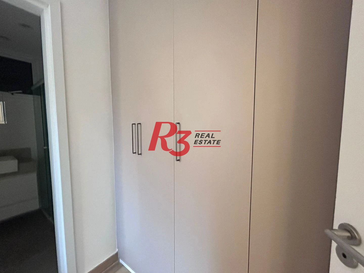 Apartamento com 2 dormitórios à venda, 58 m² por R$ 650.000,00 - Marapé - Santos/SP