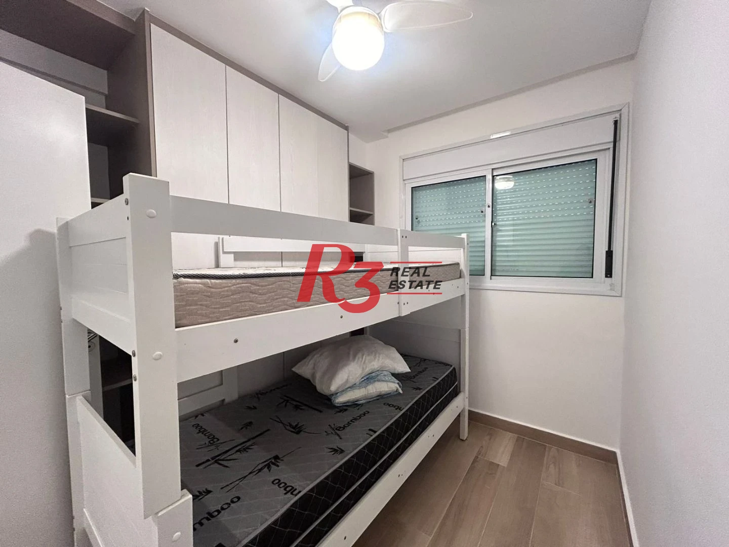 Apartamento com 2 dormitórios à venda, 58 m² por R$ 650.000,00 - Marapé - Santos/SP