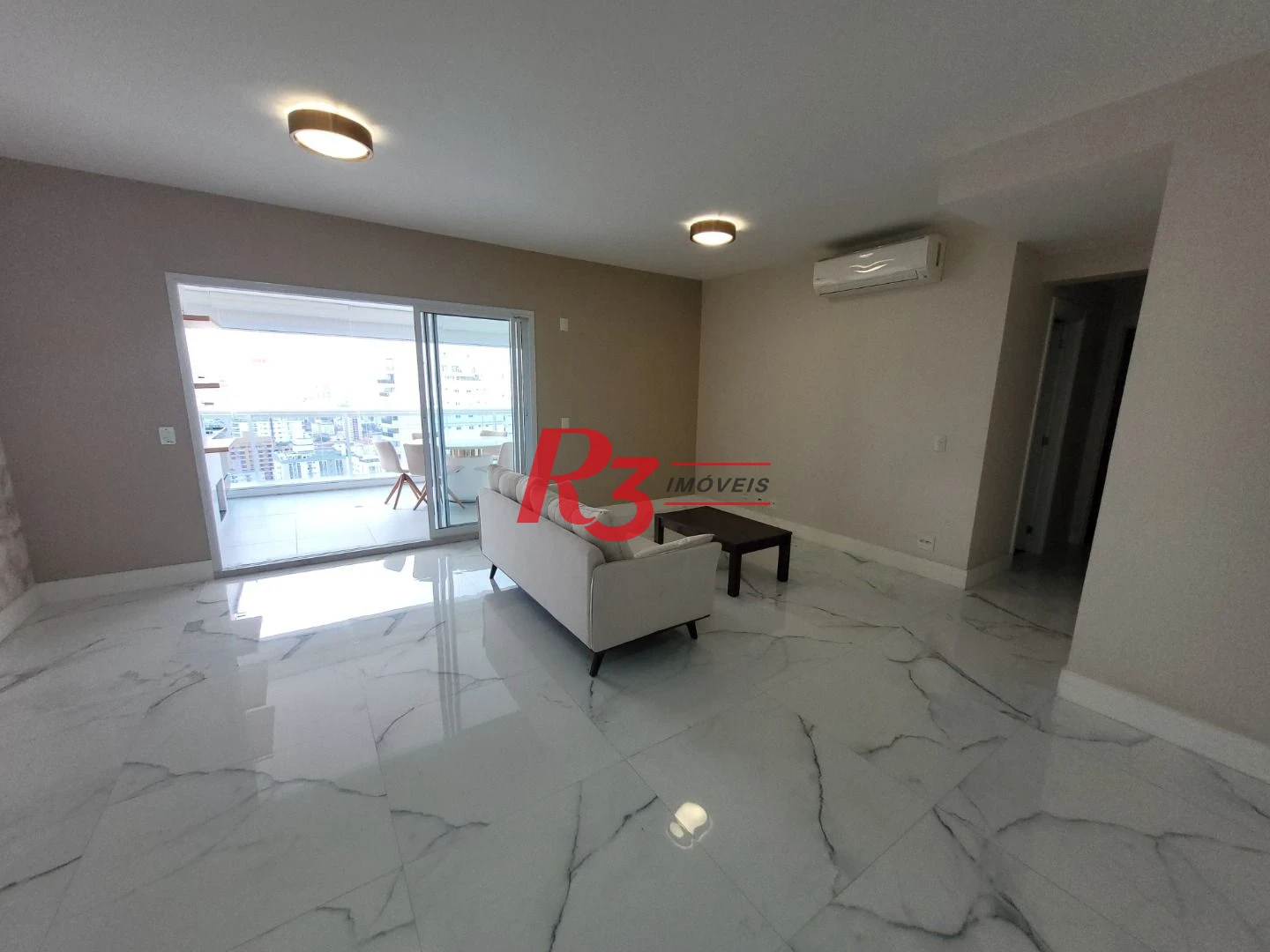 Apartamento com 3 dormitórios à venda, 143 m² por R$ 2.250.000,00 - Boqueirão - Santos/SP