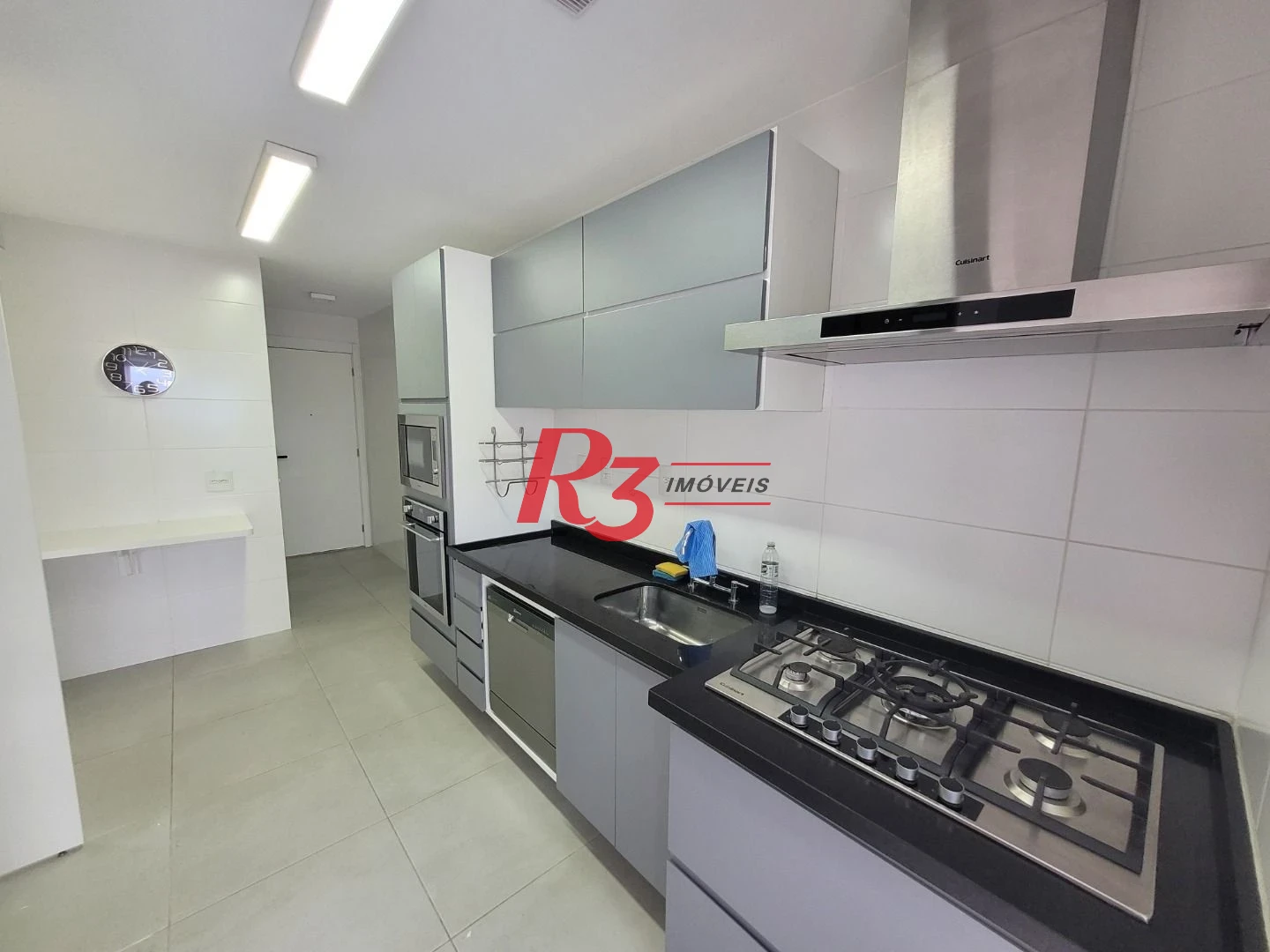 Apartamento com 3 dormitórios à venda, 143 m² por R$ 2.250.000,00 - Boqueirão - Santos/SP