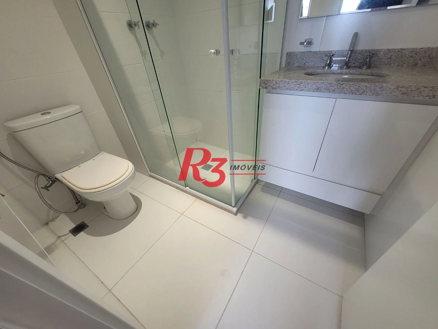 Apartamento com 3 dormitórios à venda, 143 m² por R$ 2.250.000,00 - Boqueirão - Santos/SP