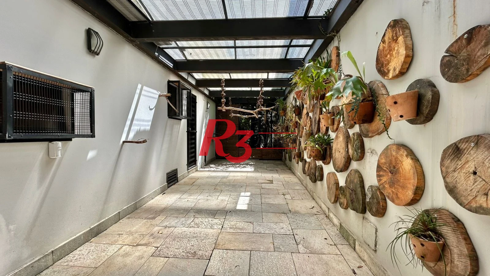 Casa com 7 dormitórios à venda, 498 m² por R$ 3.500.000,00 - José Menino - Santos/SP