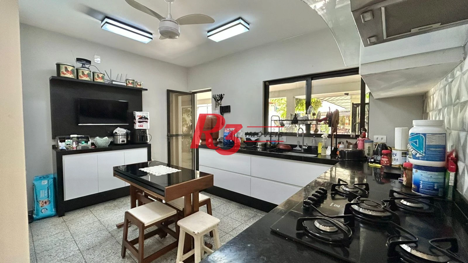 Casa com 7 dormitórios à venda, 498 m² por R$ 3.500.000,00 - José Menino - Santos/SP