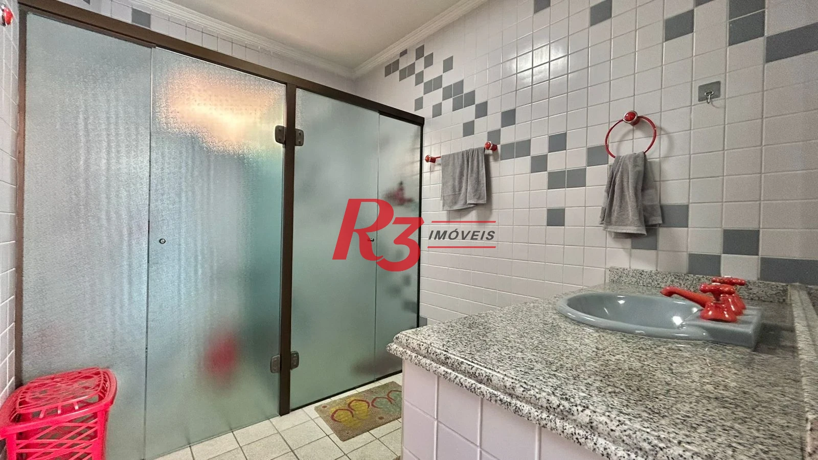 Casa com 7 dormitórios à venda, 498 m² por R$ 3.500.000,00 - José Menino - Santos/SP