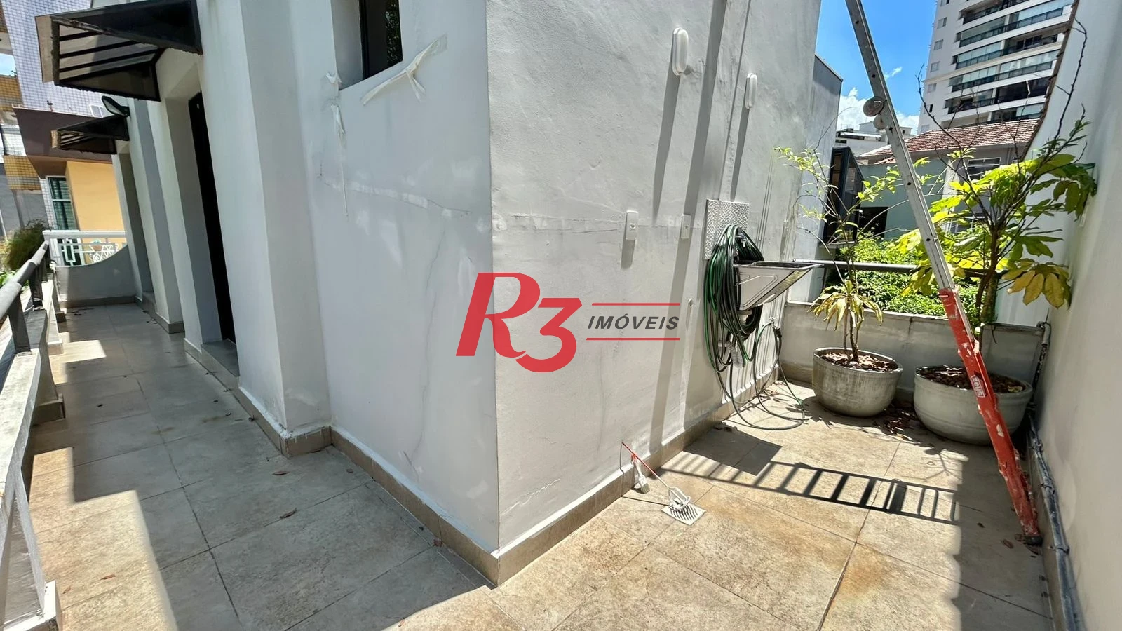 Casa com 7 dormitórios à venda, 498 m² por R$ 3.500.000,00 - José Menino - Santos/SP