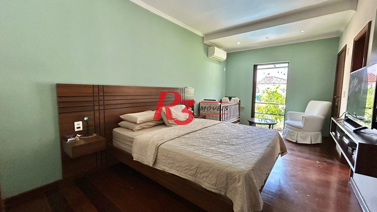 Casa com 7 dormitórios à venda, 498 m² por R$ 3.500.000,00 - José Menino - Santos/SP