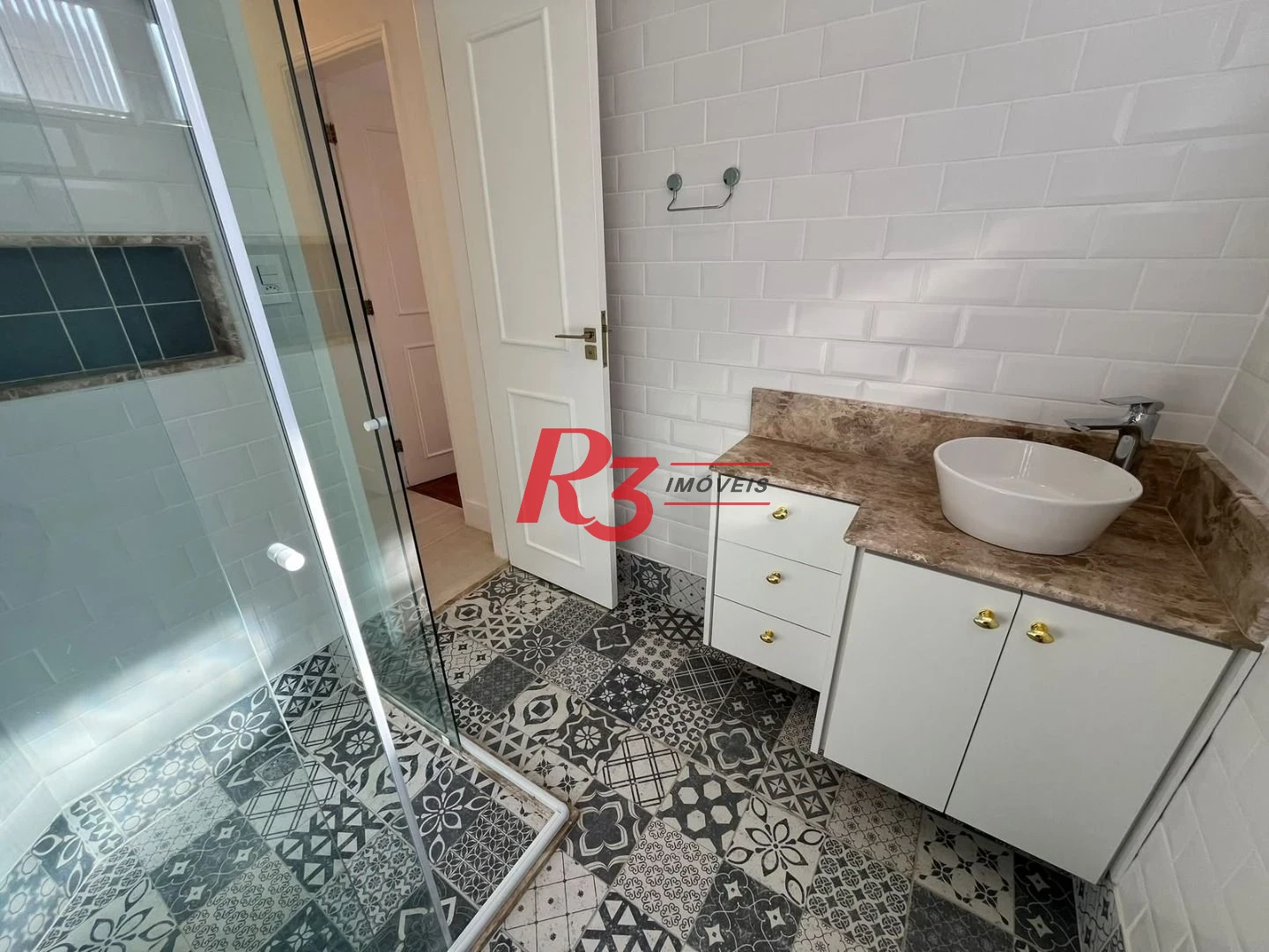 Apartamento com 3 dormitórios à venda, 127 m² por R$ 1.330.000,00 - Aparecida - Santos/SP