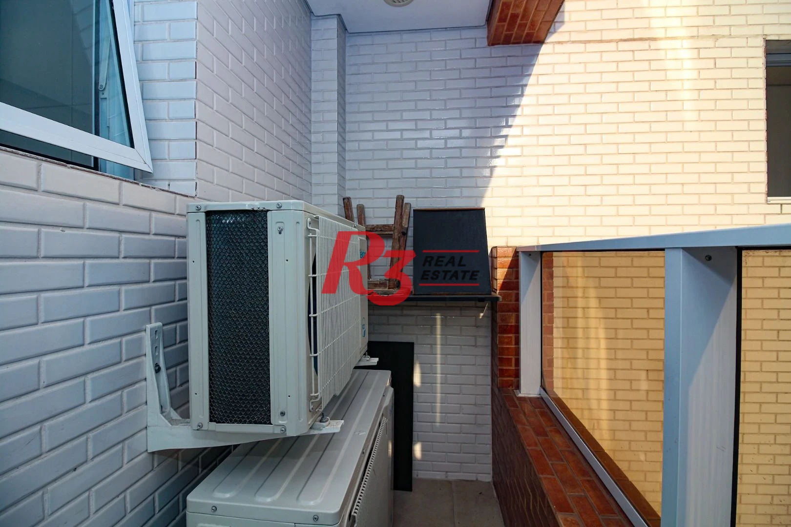 Apartamento à venda, 84 m² por R$ 1.050.000,00 - Boqueirão - Santos/SP