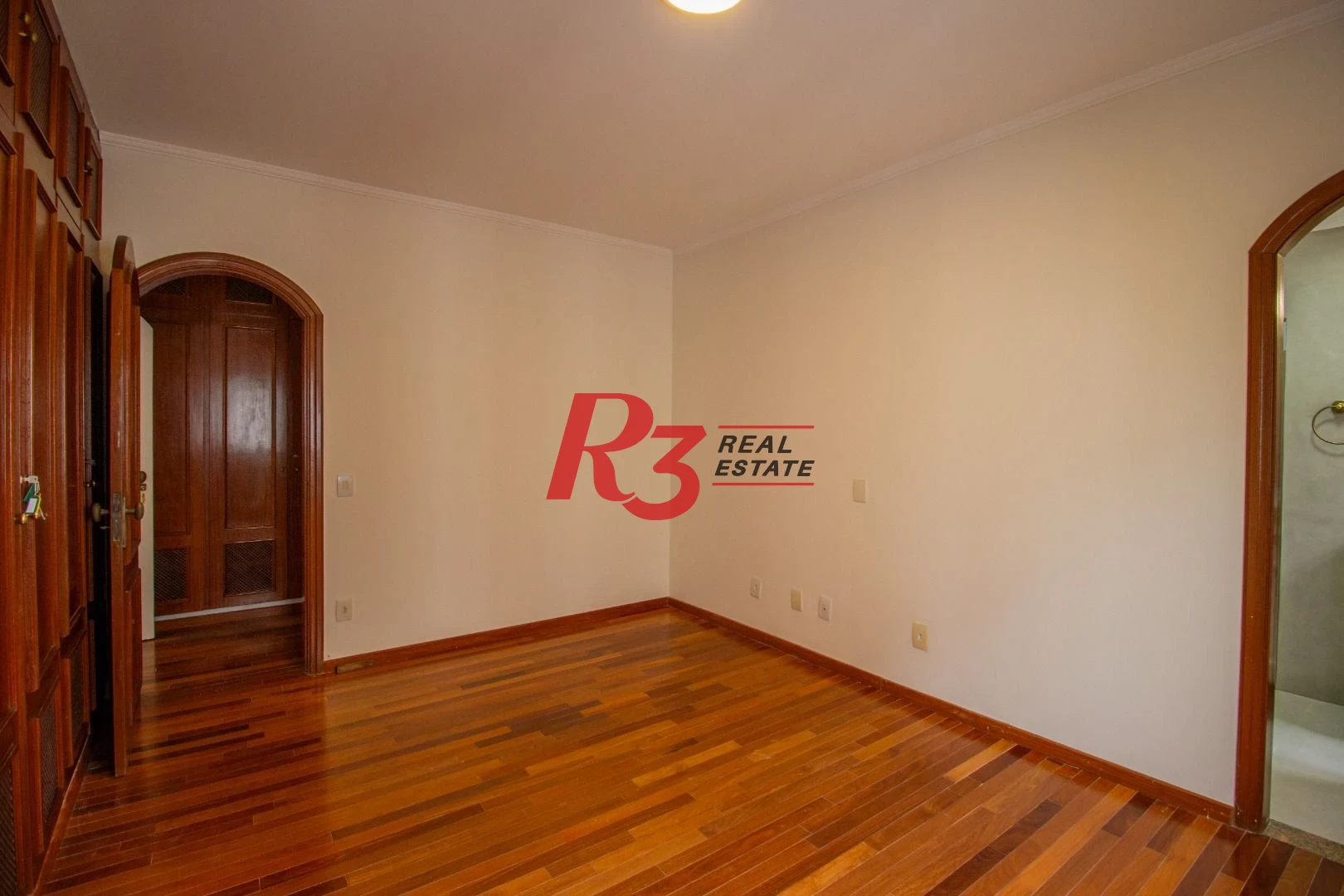 Apartamento com 4 dormitórios à venda, 334 m² por R$ 1.290.000,00 - Boqueirão - Santos/SP