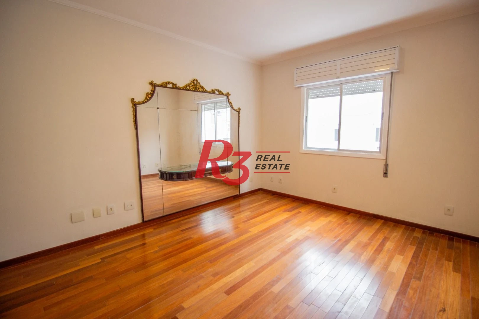 Apartamento com 4 dormitórios à venda, 334 m² por R$ 1.290.000,00 - Boqueirão - Santos/SP