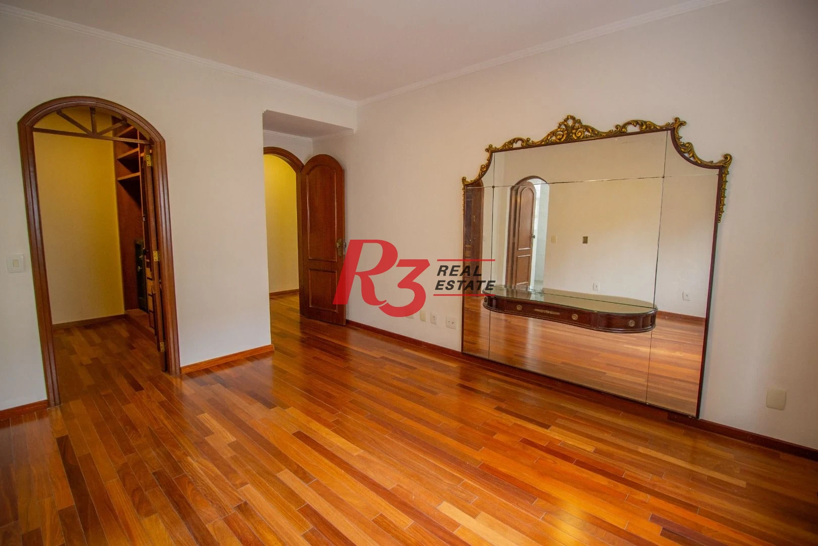 Apartamento com 4 dormitórios à venda, 334 m² por R$ 1.290.000,00 - Boqueirão - Santos/SP