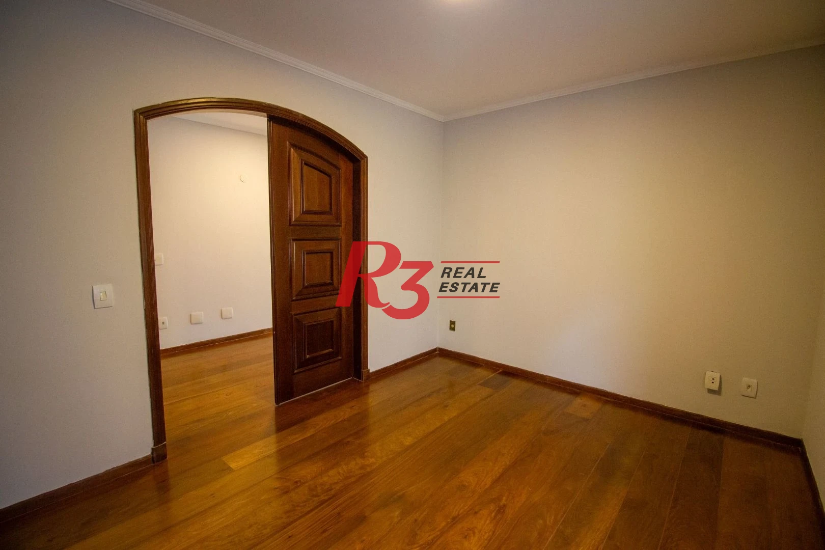Apartamento com 4 dormitórios à venda, 334 m² por R$ 1.290.000,00 - Boqueirão - Santos/SP